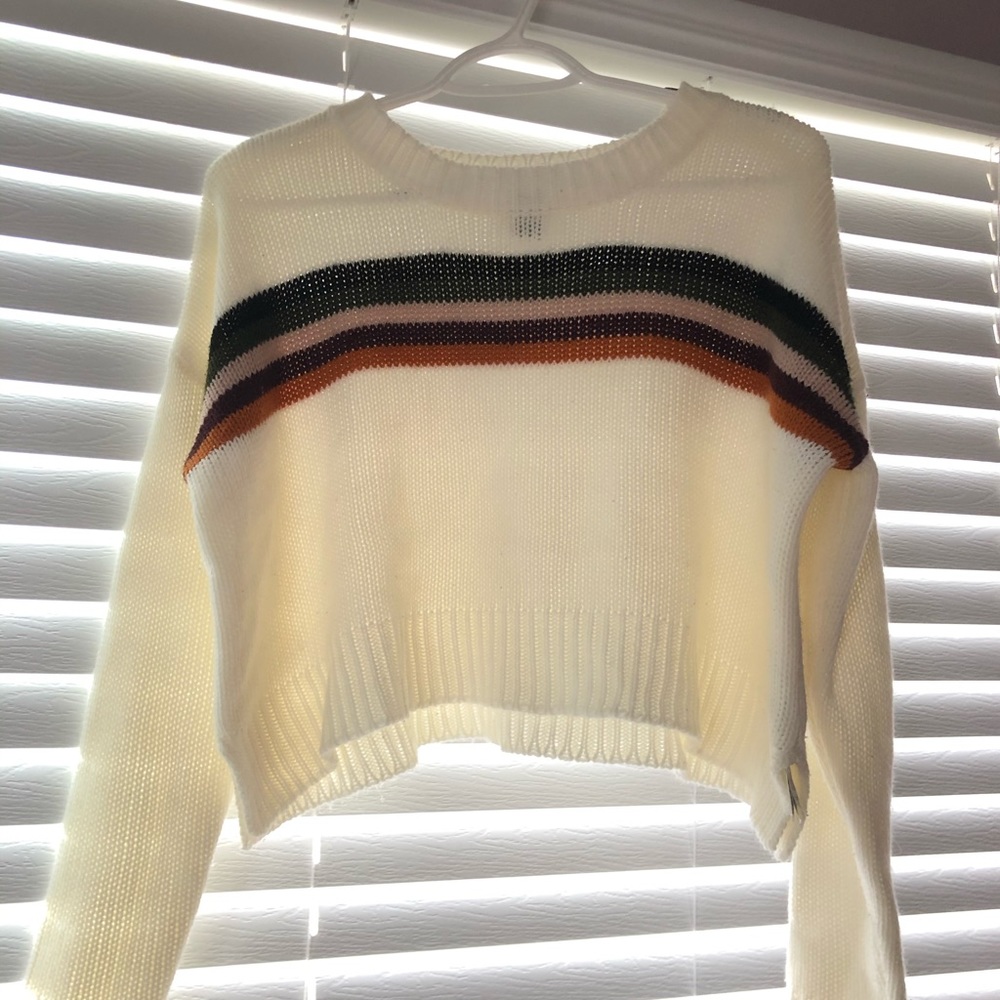 Forever 21 Small Women’s Sweater w/color strips